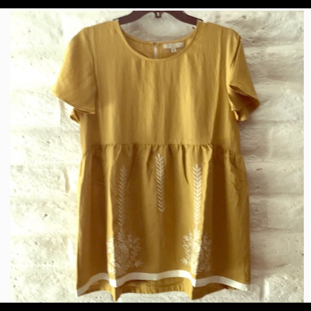Polagram babydoll embroidered top